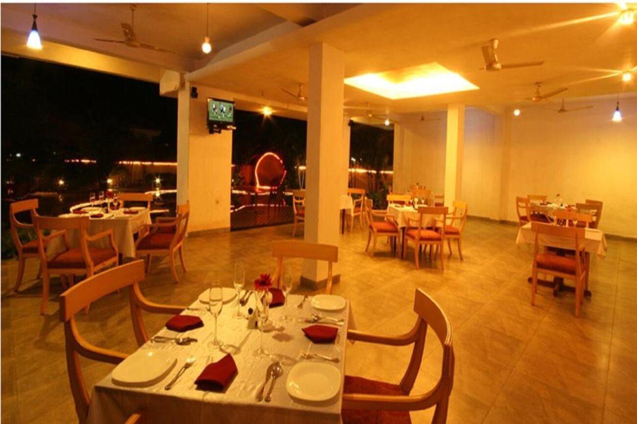 Lambana Resort Calangute Eksteriør billede
