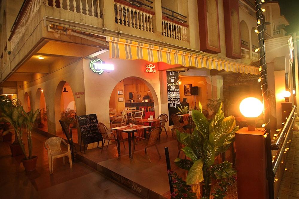 Lambana Resort Calangute Eksteriør billede